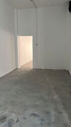 Mackenzie Road (D9), Retail #479204011